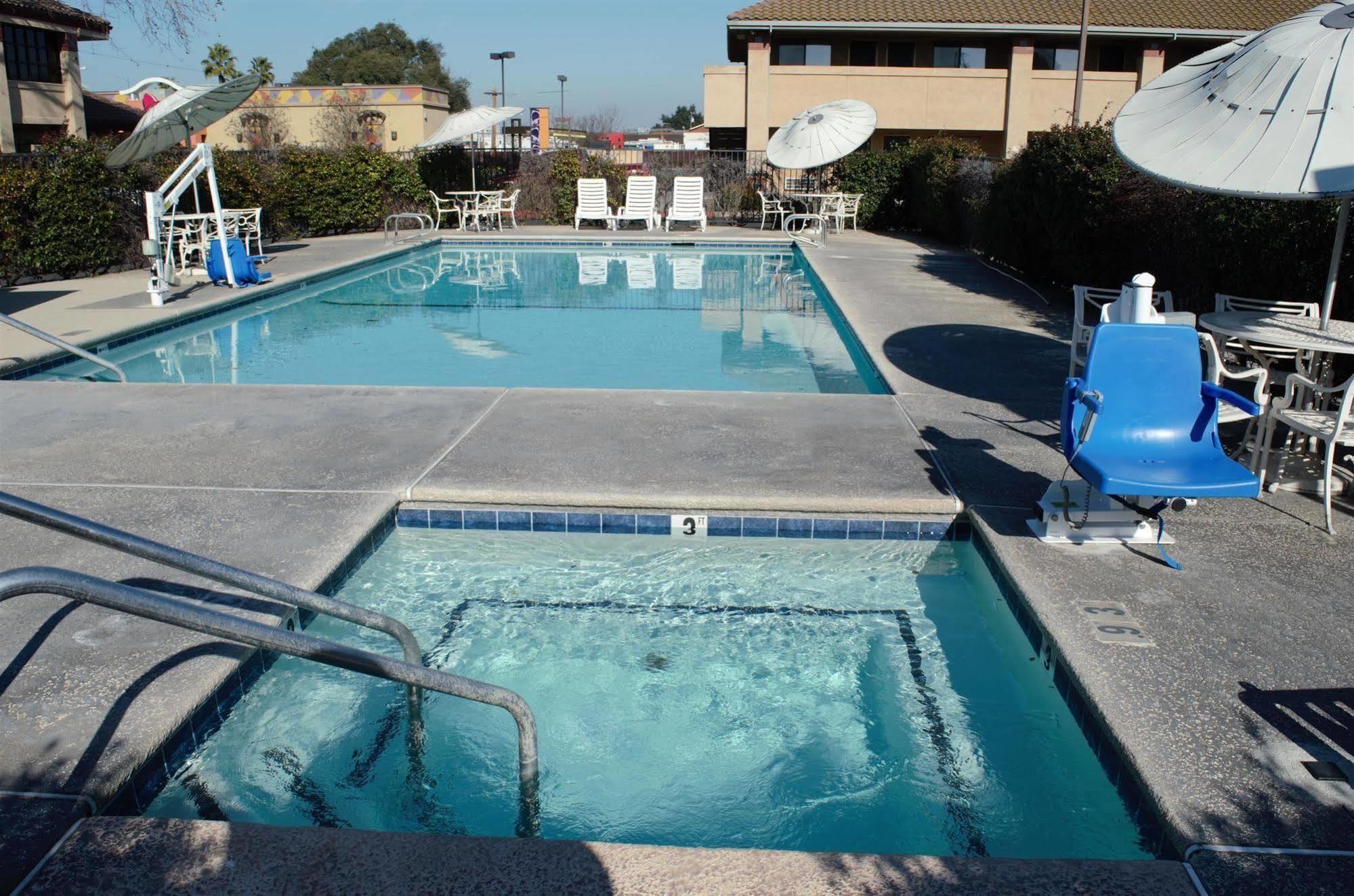 Motel 6 Oakdale, Ca Exterior foto